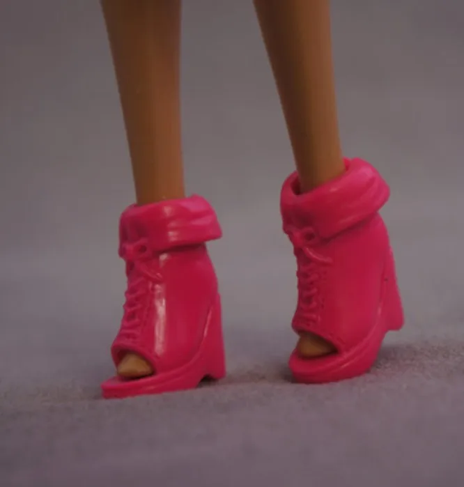 Новые стили, кукольная обувь, аксессуары для BB 1:6 куклы A108 - Цвет: 2 a pair of shoes