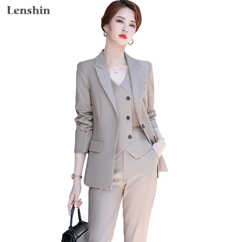 Womens 3 piece pant suit with vest Clearance