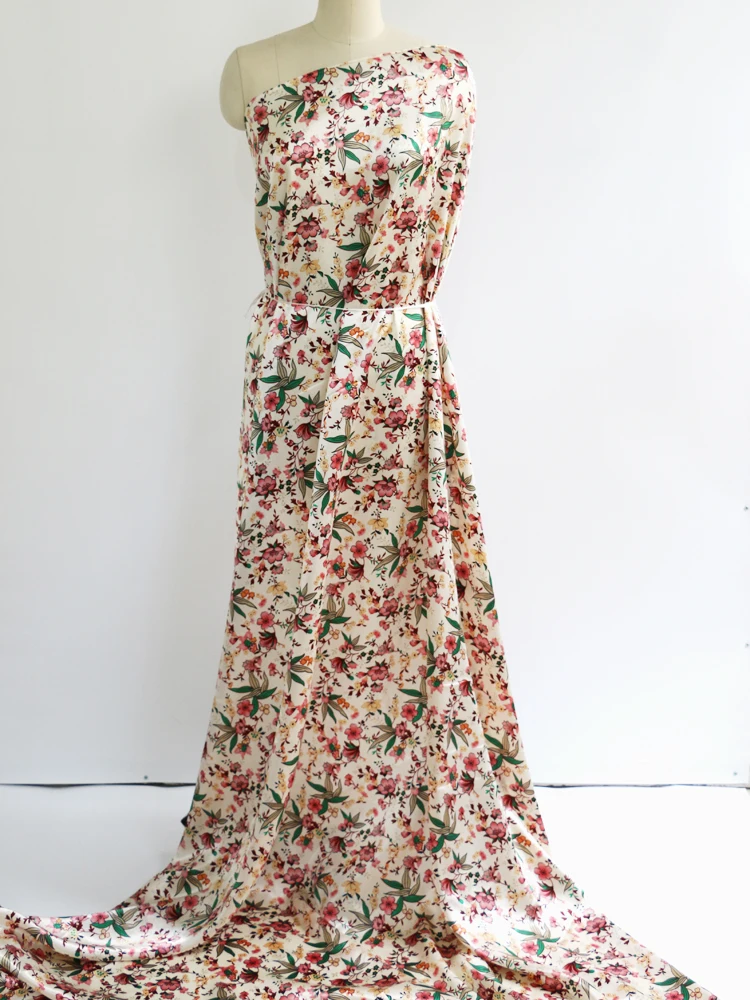 1 Meter x 1,48 Meter weicher, seidiger Satinstoff als Futter für Schal, Robe, DIY-Material, Retro-Blumenmuster – Detail 20