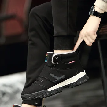 

High Quality Comfortable Men Boots Leather Short Plush Snow Boots Winter Warm Men Shoes Fashion Outdoor Plush Men Ankle Boots