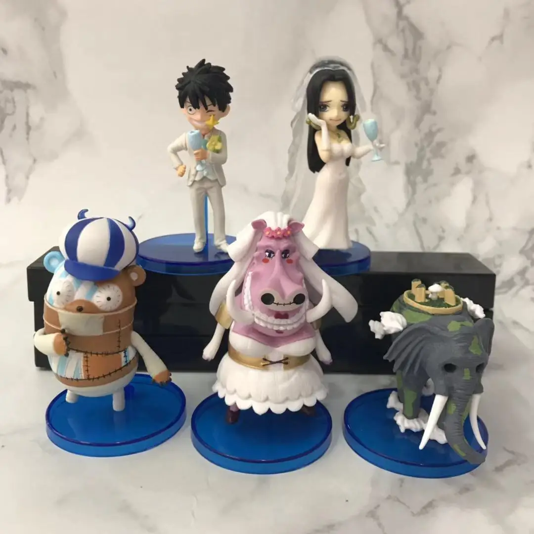 

17 Generation 5-Piece WCF Luffy Female Emperor Marriage Kumasi Koh Chang Boat Elves Roger Capsule Toy Decoration