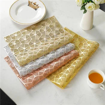 

Geometric Relief Weave Insulation Pad PVC Life 2 Pieces Set Kitchen Table Mats PVC Napkin Art Decorative Steak Plate Mat