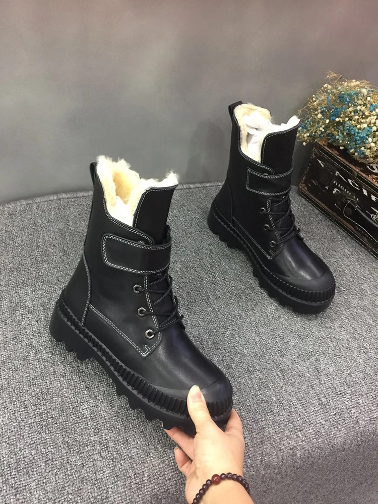 Британский стиль Для женщин обувь, теплые сапоги Зима Новое поступление из натуральной кожи дамские ботильоны женский квадратный каблук, зимние ботинки