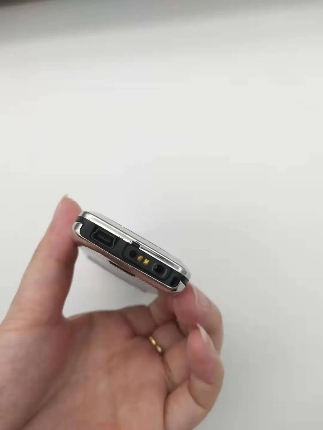 E51 Nokia E51 Мобильные телефоны Bluetooth JAVA wifi разблокировка сотовый телефон Восстановленный