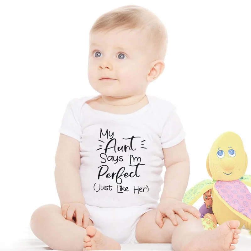 Летняя одежда для малышей; белый комбинезон с надписью «My Aunt Said I Am Perfect»; боди для новорожденных; Детский комбинезон; Возраст 0-18 месяцев