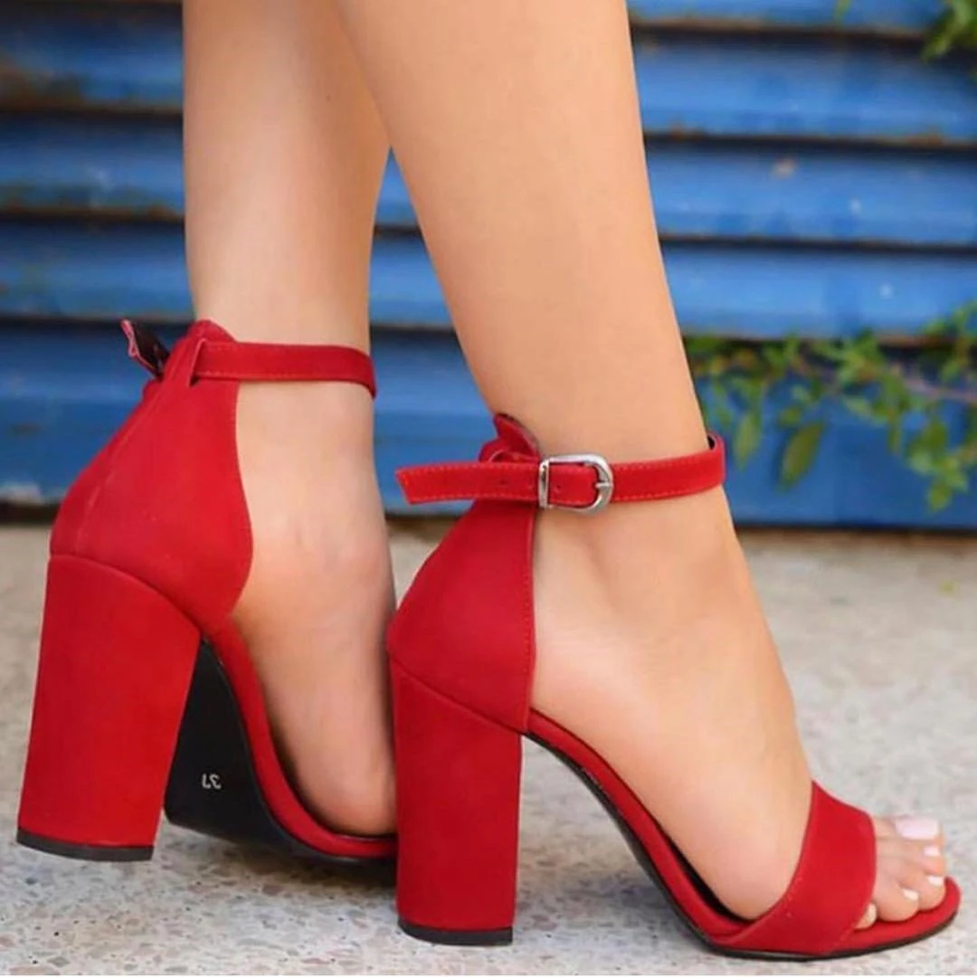 talon ouvert rouge