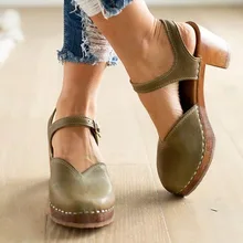 Новинка; женская прогулочная обувь в стиле ретро; Модные женские модельные туфли-лодочки на платформе и среднем каблуке с пряжкой; Размеры 35-43