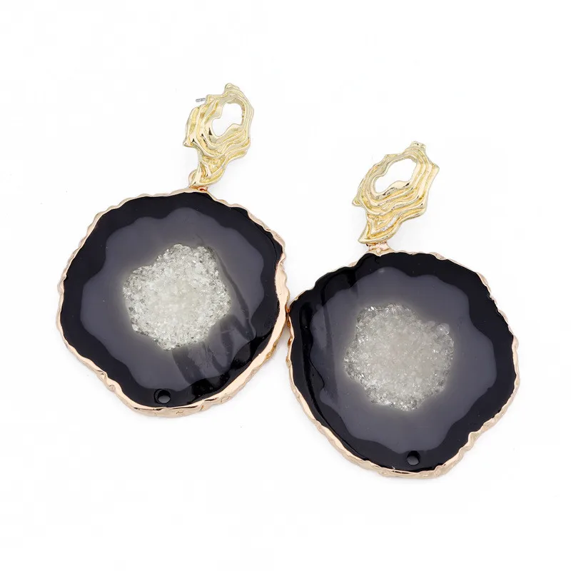 10820388379_1592779509