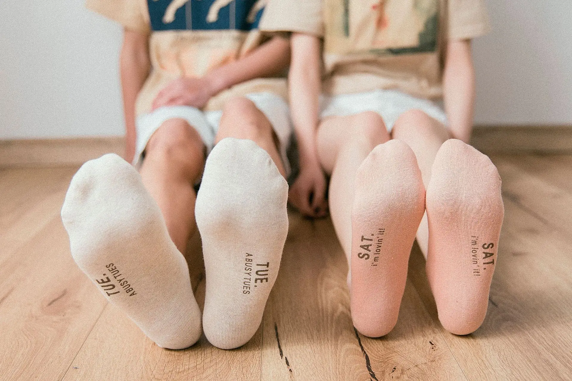 Г. Весна-лето, стиль, MiSS zuing, женские носки ярких цветов из чистого хлопка, горячая штамповка, qi ri wa сумка