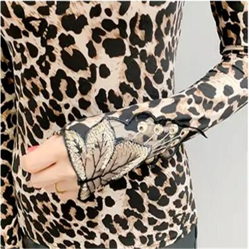 Women's Leopard print bottoming Shirts plus velvet ladies blouses long-sleeved lace embroidery blouse for women soft tops 2020 - Image 5