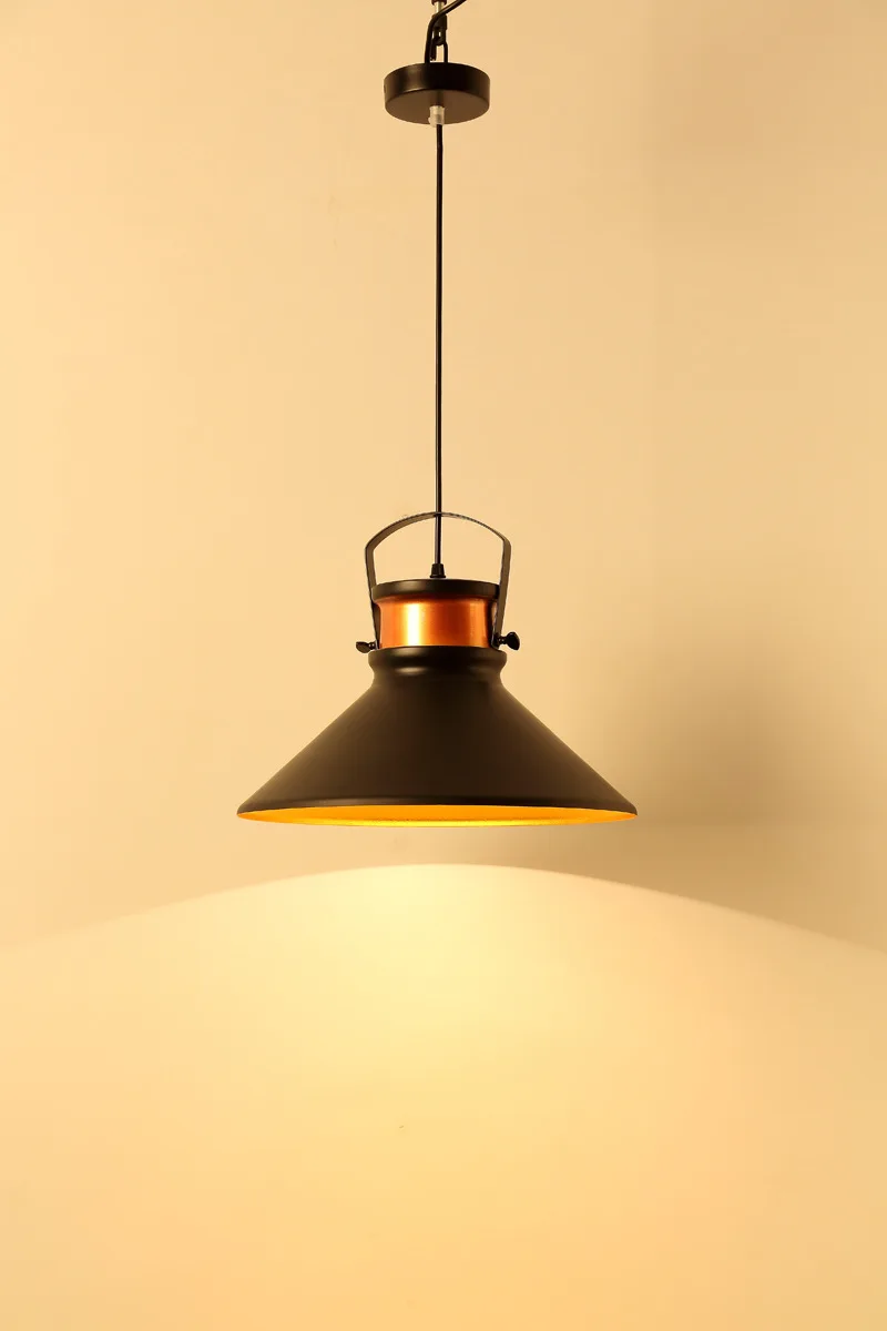 4402621071_997192271