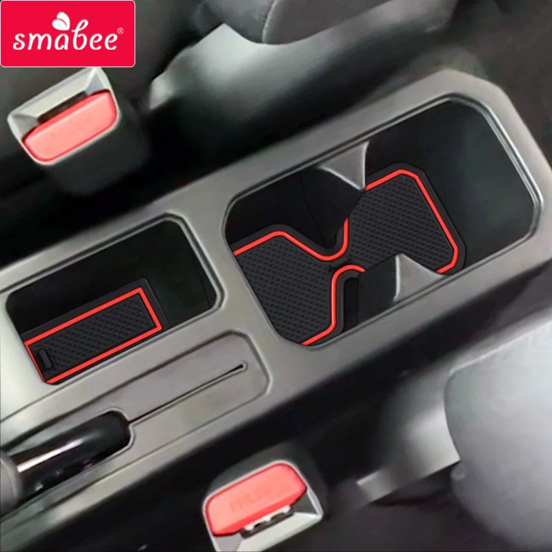 Коврик Smabee со слотом для ворот Suzuki Jimny 2019 2020 нескользящий Внутренний дверной