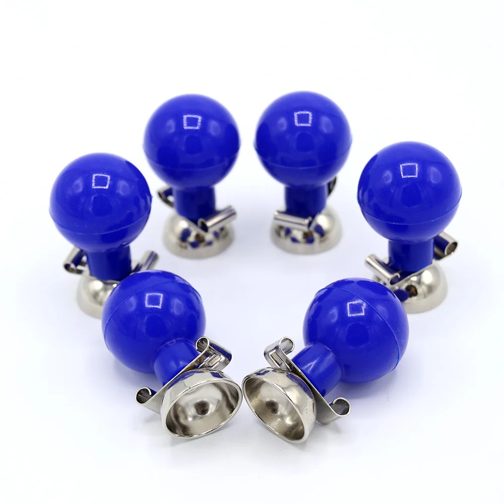 Порно енесі мастурбациялайды HD форматында