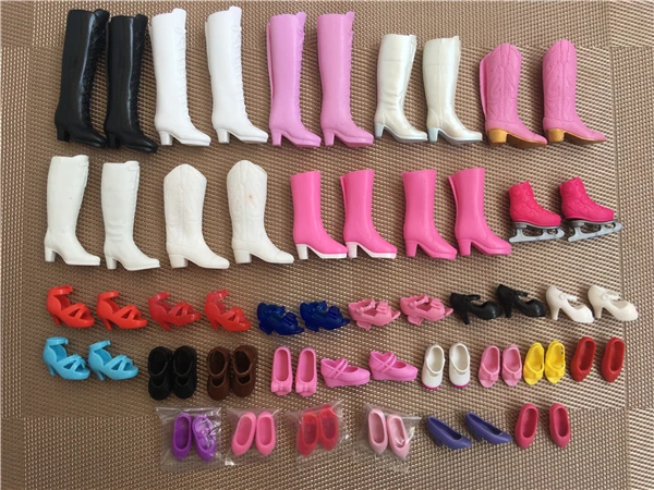 Licca-zapatos para muñecas de moda para mujer, botas para patinaje sobre hielo, accesorios para muñecas, botas hasta la rodilla, botas Zapatos de muñeca coloridos