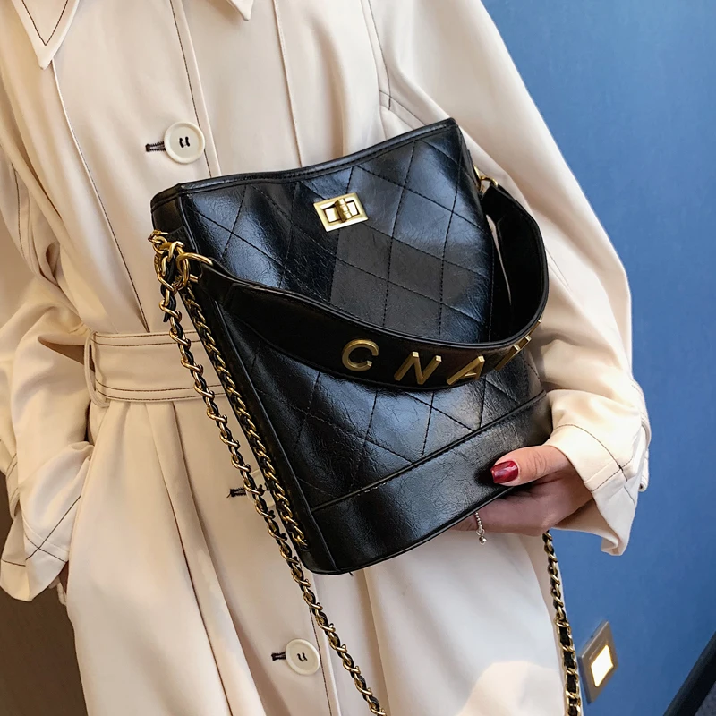 Textured HandBag Female New Wave Korean Messenger Bag Fashion Bucket Bag Ocean Bag