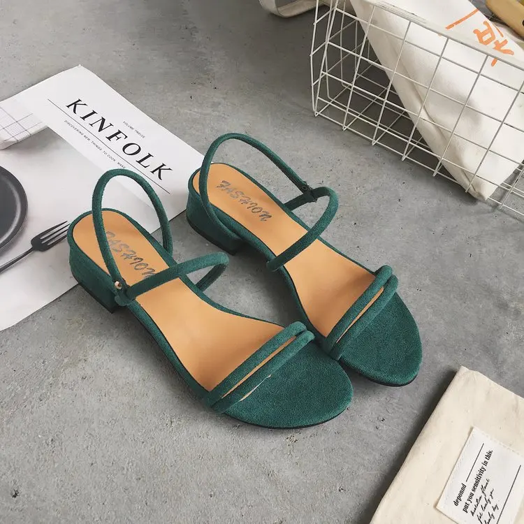 

2019 New Flat Outdoor Slippers Sandals Foot Ring Straps Beaded Roman Sandals Fashion Low Slope with Women's Shoes Low Heel Shoes