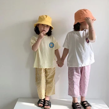 

Summer Boys Girls Cute Little Daisy Clothes Sets 2020 Children Cotton T Shirt And Plaid Pants 2 Pcs Baby Clothes Suit