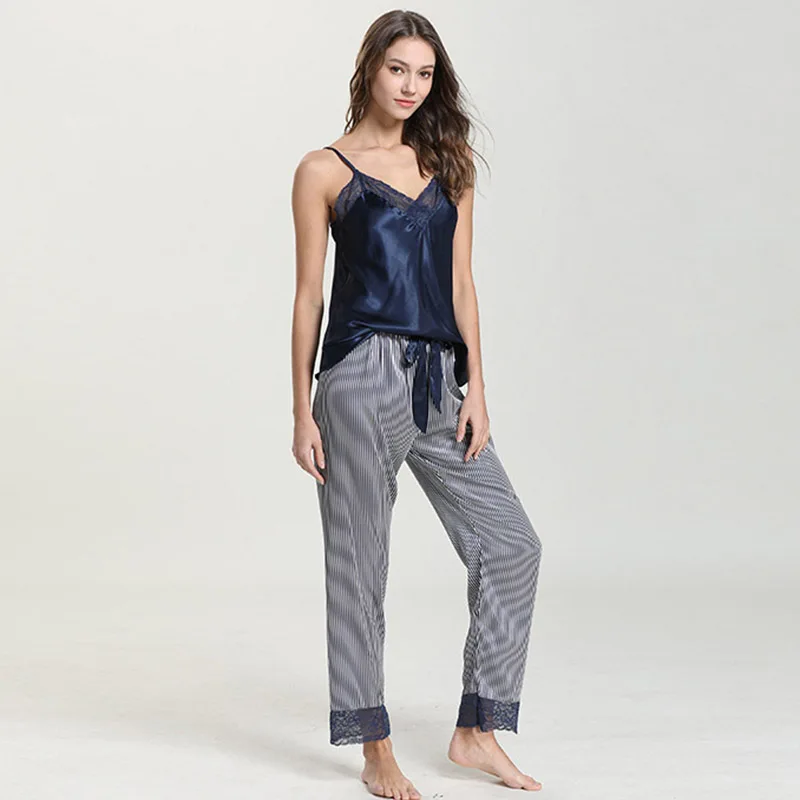 Pijamas e Moda Íntima