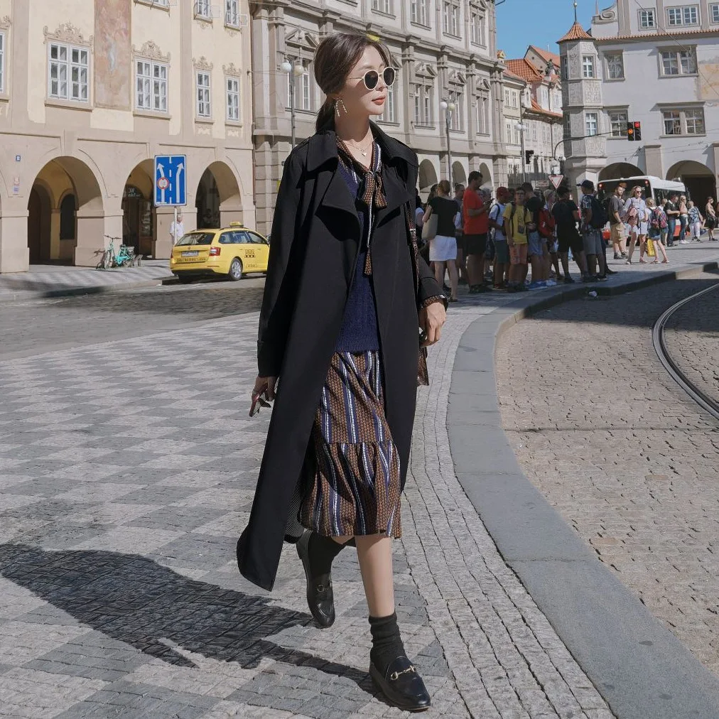 

Photo Shoot CHIC of Straight Textured Khaki Mid-length Suit Collar Cardigan Waist Hugging Lace-up Trench Coat Ol Women's Autumn