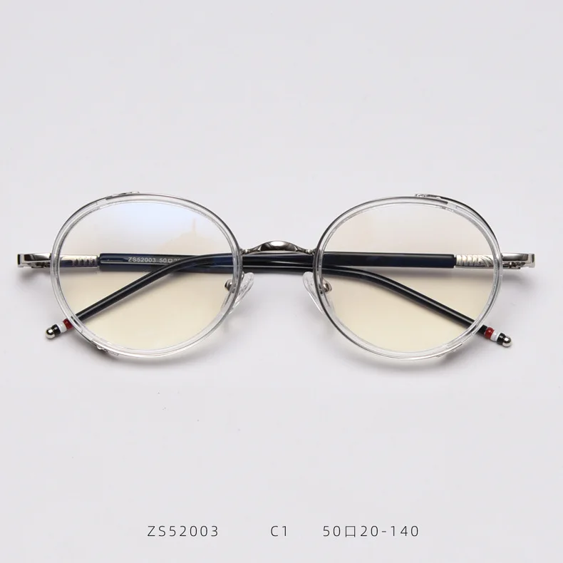 12684682787_1344152070 (1)