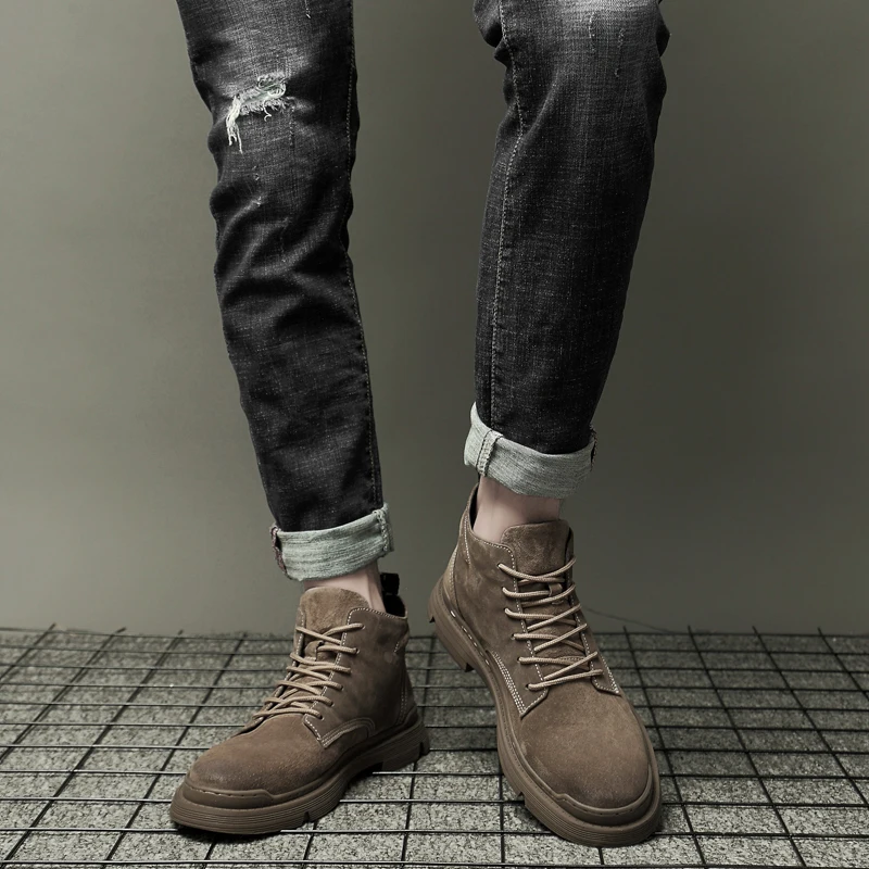 Men Boots Cattle Suede Comfortable Autumn and Winter Low To Help The New Fashion British Style Men's Martin Boots