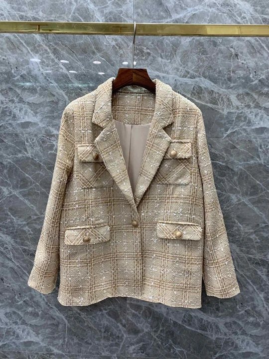 

2019 Early Autumn New Women's Suit Collar Symmetrical Pocket Long Sleeve Baitao Suit Fabric Short Suit 816