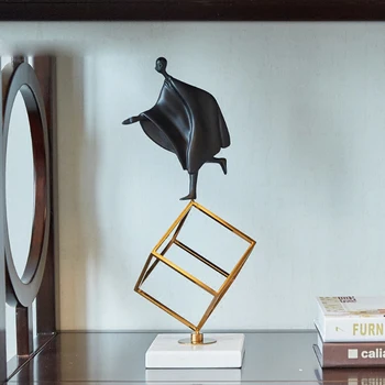 

American modern creative home jewelry decoration model room porch European living room alloy decoration