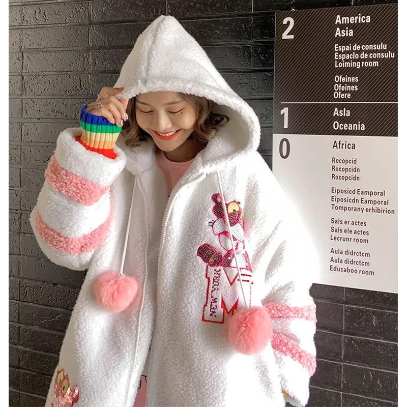 Finest 2019 Winter velvet jackets fashion embroidery beading women long coats