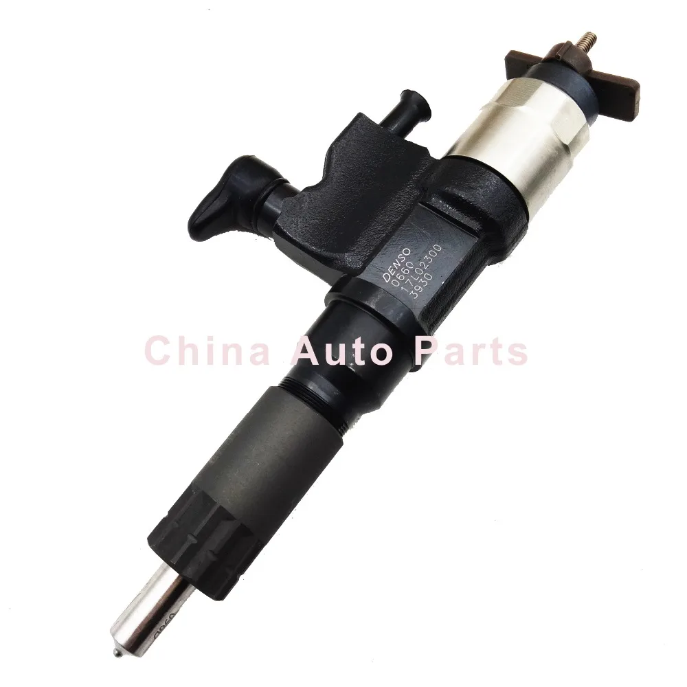 Инжектор топлива common rail 095000-0660,8-98284393-0, 8982843930 1 шт