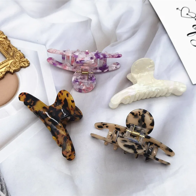 Korean Geometric Acetate Hair Claws Big Size Hair Crabs Clip 2021 Leopard Print Hair Clamps for Women Fashion Hair Accessories