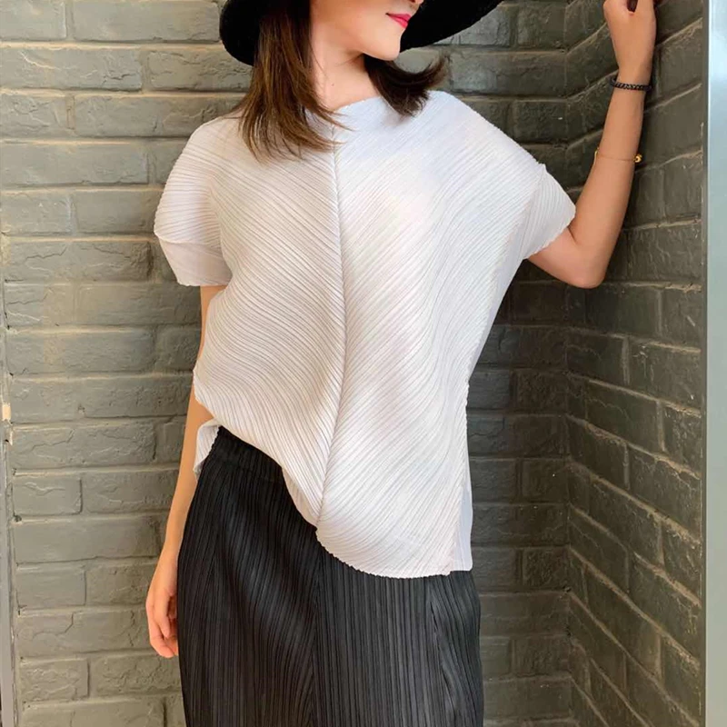 Changpleat новые женские футболки Топ Miyak плиссированный модный дизайн свободный v-образный вырез корейский стиль короткий рукав женская футболка Tide