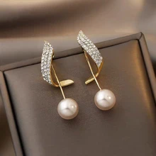 

2022New Arrival Classic Elegant Simulated-pearl Tassel Long Crystal Earrings For Women Fashion Water Drop Crystal Jewelry