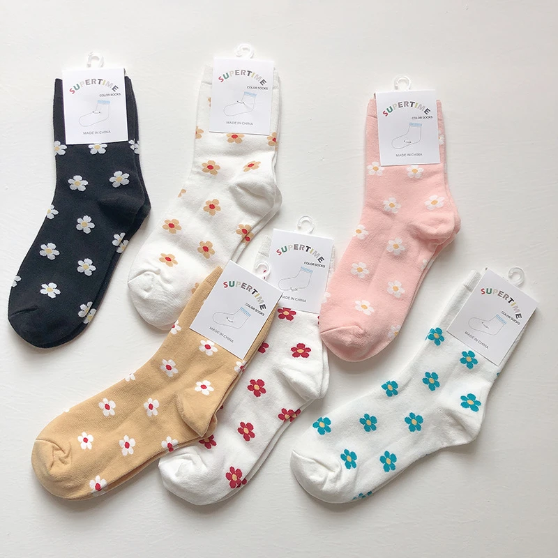 Wirksamkeit Bischof Hassy cute socks aesthetic Hongkong Speisekarte