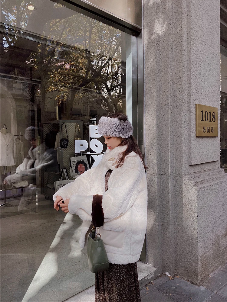 MISHOW зимнее винтажное меховое пальто с лацканами женское однотонное плотное пальто средней длины с воротником-стойкой MX19D9577