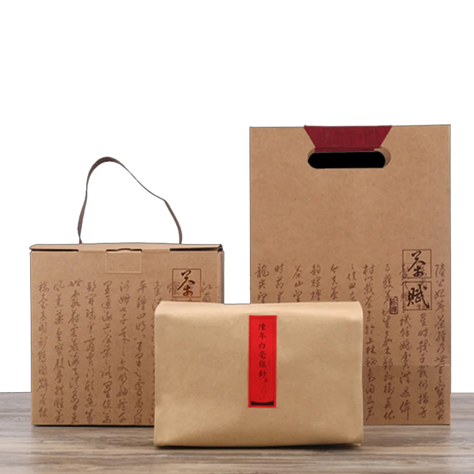 Xin Jia Yi Packaging Factory Sale Unique Design Beautiful Cartoon Rabbit Paper Bag