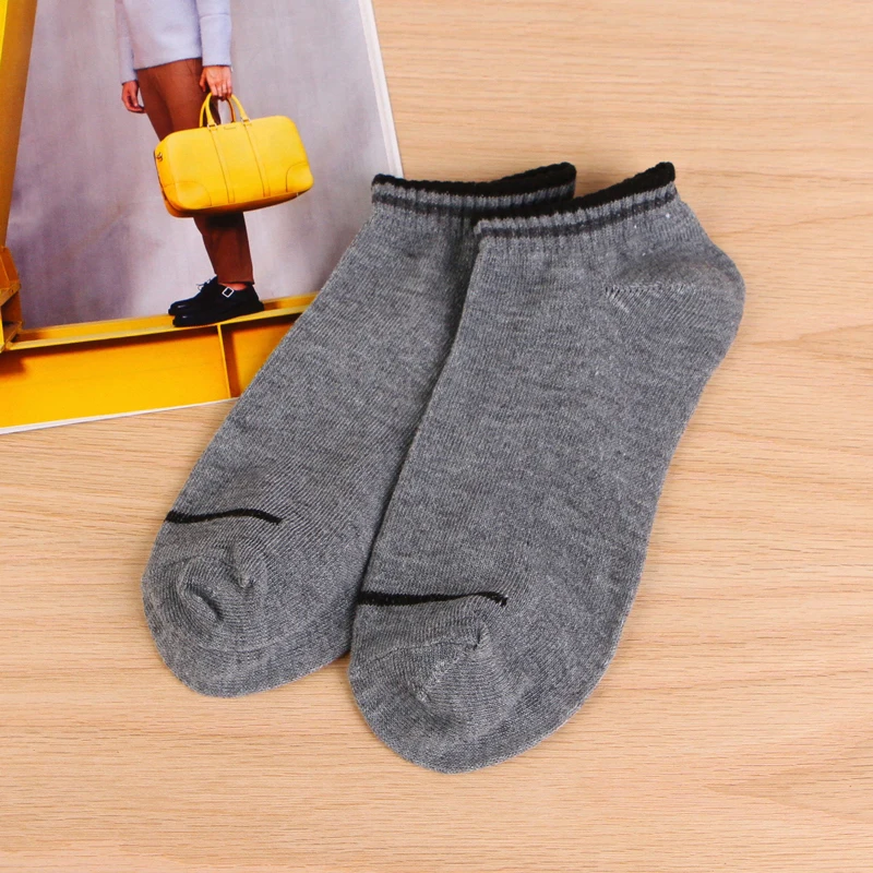 5Pairs Solid Color Cotton Short Socks Striped Partten Absorb Sweat Male Sock Casual Low Cut Ankle Short Socks Men Meias Homens
