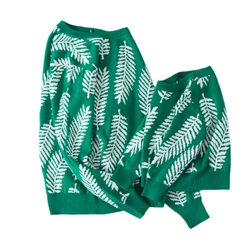 

Family Matching Sweater Mom and Daughter Clothes Green Tree Pattern Christmas 2020 Gift Children Clothing Kids Girls Sweatshirt