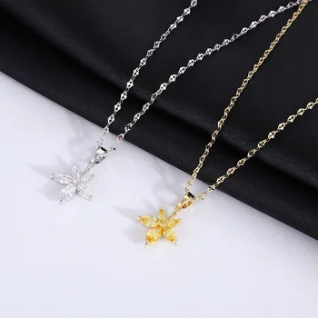 

New Crystal Maple Leaf Pendant Necklace, Luxury Crystal Jewelry, Elegant Pendant Necklace for Women, Clavicle Chain Jewelry Gift
