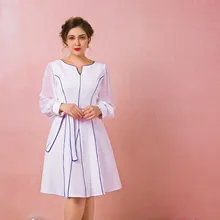 А-силуэт до колена платье для выпускного вечера простой сатин Глубокий круглый вырез платье с Тюль Длинные рукава и синие линии Пояса Вечерние платья