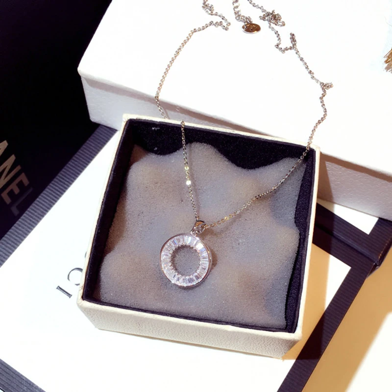 Luxury High Quality Round Zircon Necklace for Women Iced Out Bling Cubic Zircon Lady Pendant Anniversary Date Jewelry Gift