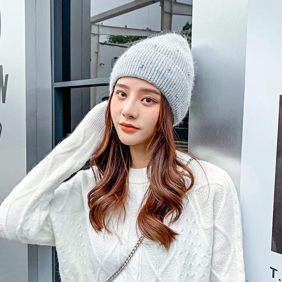 

2020 Women's Hat Knitted Wool Solid Color Warm Beanie Pearls Designer Bonnets Thickened Windproof Winter Cap s