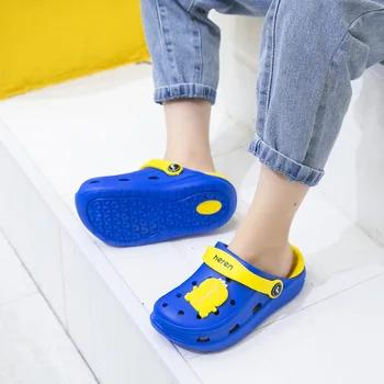 

Children's Sandals for Boys Girls Summer Cool beach Slippers Anti-slip small Kids Clogs Slip-On Toddler Soft Leather Flat Heels