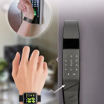 

H19 Smart Bracelet 1.3 inch Large Color Screen Bluetooth Heart Rate Blood Pressure Health Monitoring Waterproof Sports Watch