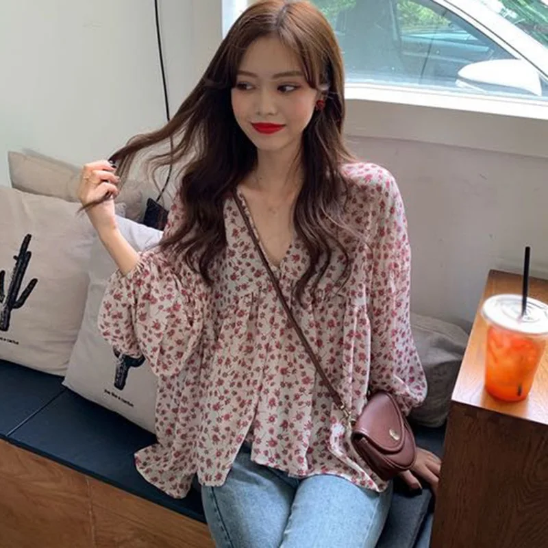 

Jlong Floral Long-sleeved Chiffon Shirt Autumn Women Thin V-neck Loose Wild Temperament Blouse and Tops