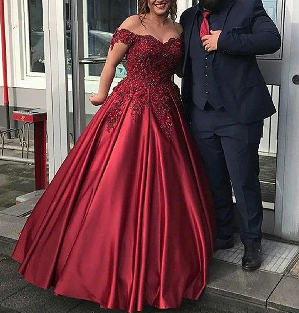 

Burgundy Long Prom Dresses 2020 Ball Gown Satin Pearls Appliques Flowers Evening Party Dress Wedding Party Dresses
