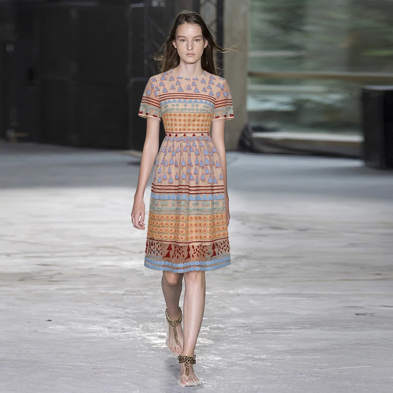 

Gedivoen Summer Designer Brand Dress Women O Neck Short Sleevs Geometric Embroidery Dress Fashion Mesh Knee-Length Dresses