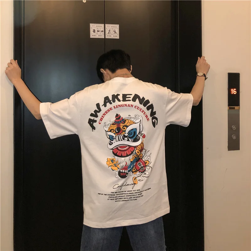 Short-sleeved Men and Women Street Hip-hop T-shirt in Summer 2019 Short-sleeved Men and Women Street Hip-hop T-shirt in Summer 2019