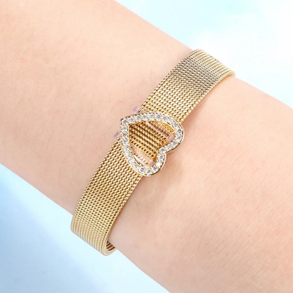 

Romantic Cubic Zirconia Heart Charm Bracelet Female Stainless Steel Mesh Bracelets & Bangles for Women Lovers Jewelry
