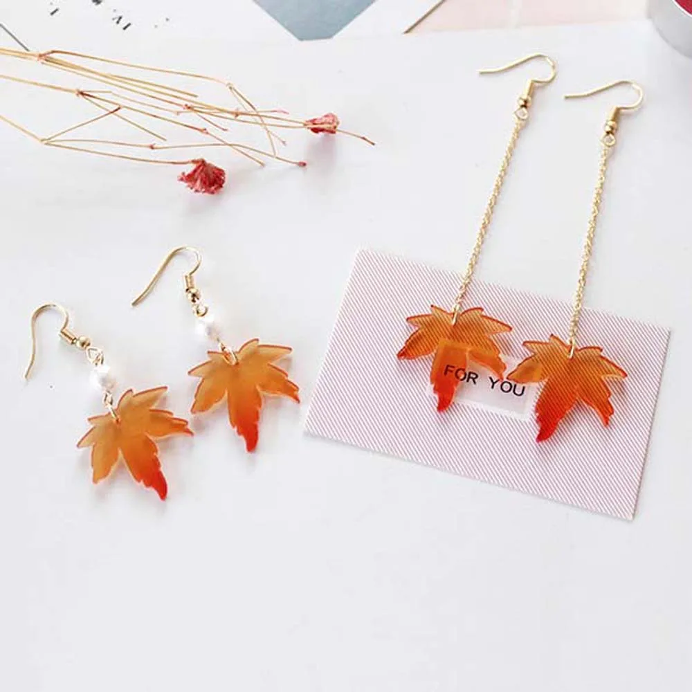 Simple Maple Leaves Drop Earrings 1