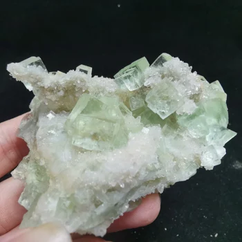 

146gNatural rare grass green Fluorite Crystal Cluster mineral specimen cluster healing crystal decorated QUARTZ GEM